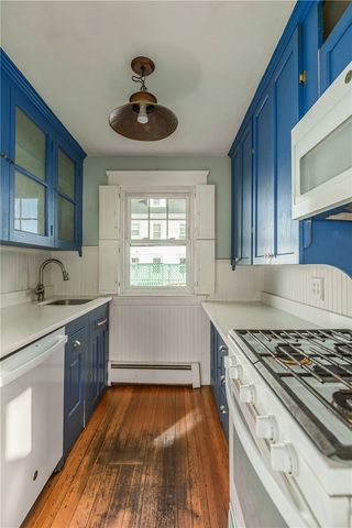 79 Carter Avenue, Pawtucket, RI 02861