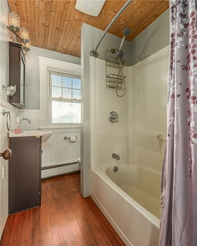 79 Carter Avenue, Pawtucket, RI 02861