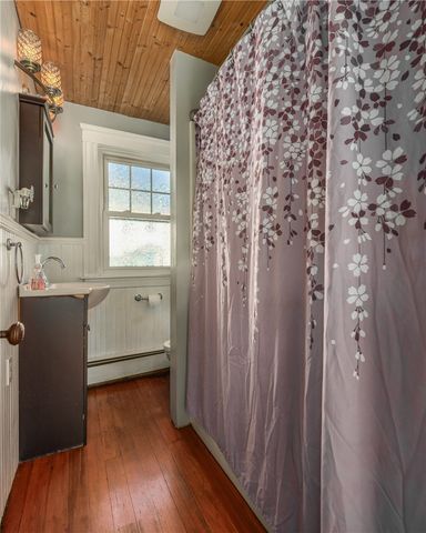 79 Carter Avenue, Pawtucket, RI 02861