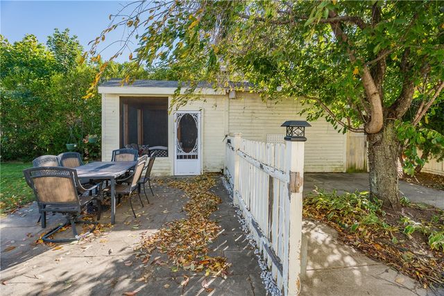 79 Carter Avenue, Pawtucket, RI 02861