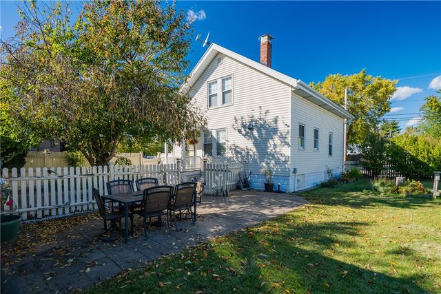 79 Carter Avenue, Pawtucket, RI 02861