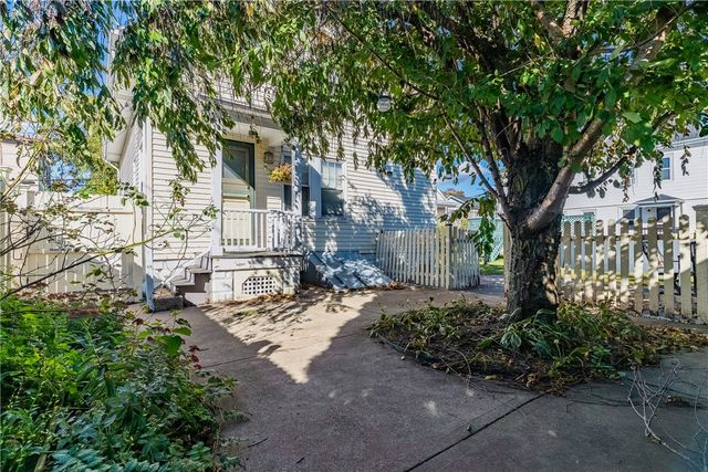 79 Carter Avenue, Pawtucket, RI 02861