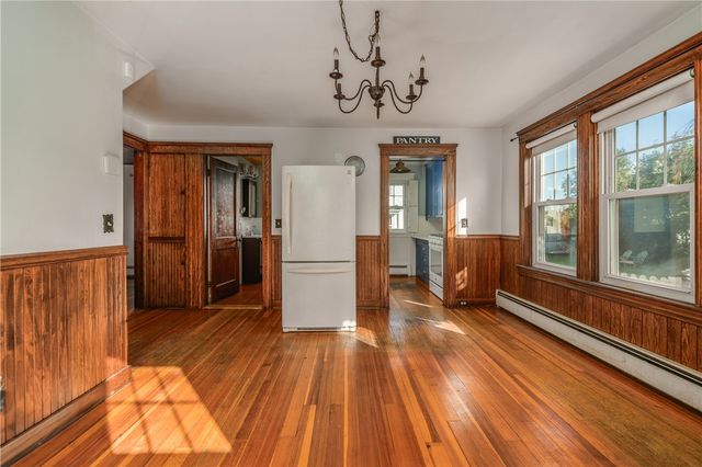 79 Carter Avenue, Pawtucket, RI 02861