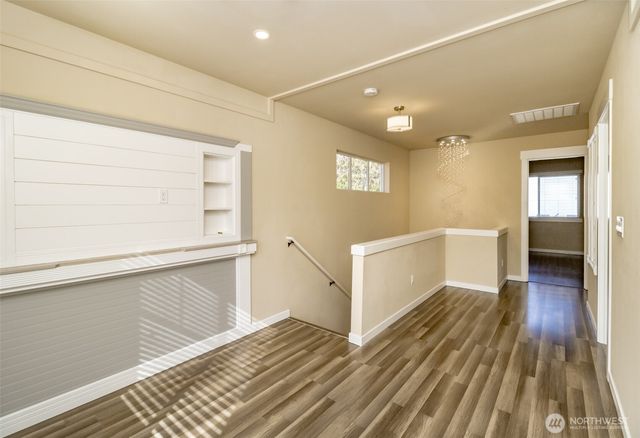 21137 131st Place SE, Kent, WA 98031