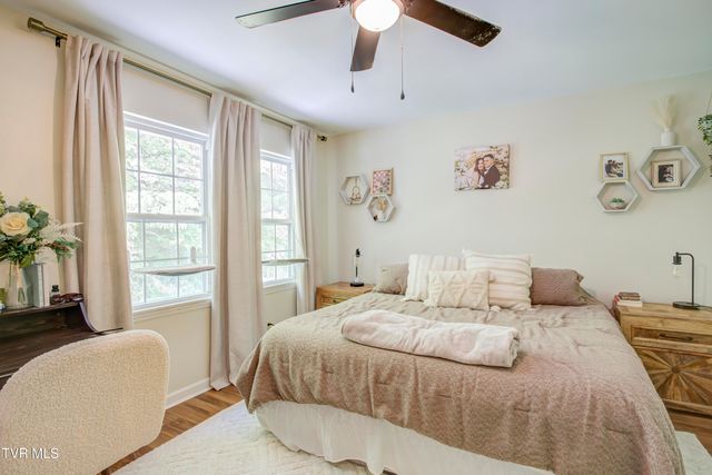 200 Arrowhead Drive 1, Johnson City, TN 37601