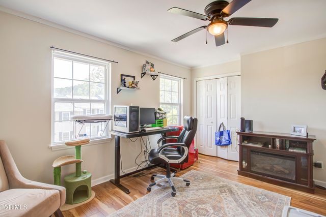 200 Arrowhead Drive 1, Johnson City, TN 37601