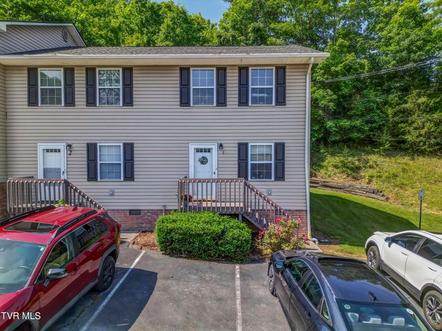 200 Arrowhead Drive 1, Johnson City, TN 37601