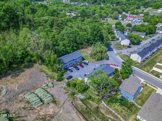 200 Arrowhead Drive 1, Johnson City, TN 37601