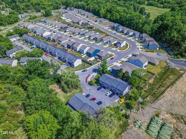 200 Arrowhead Drive 1, Johnson City, TN 37601