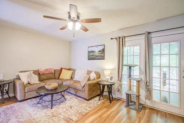 200 Arrowhead Drive 1, Johnson City, TN 37601