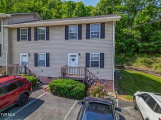 200 Arrowhead Drive 1, Johnson City, TN 37601
