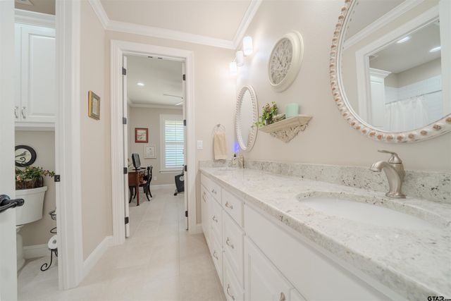 555 PR 5945, Yantis, TX 75497