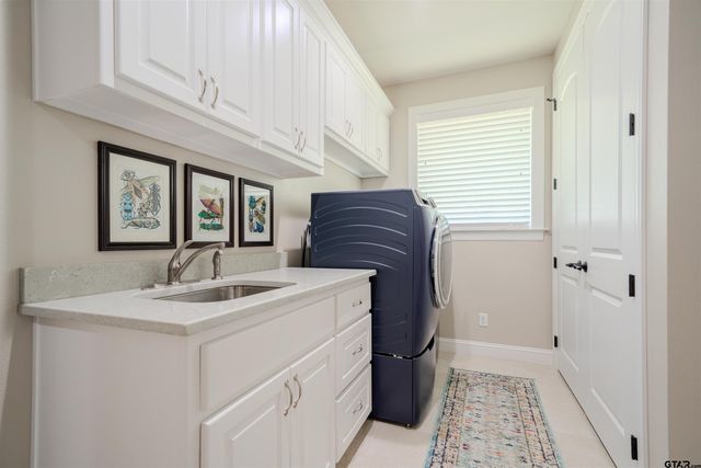 555 PR 5945, Yantis, TX 75497