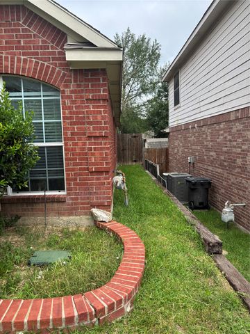5013 Skymeadow Drive, Fort Worth, TX 76135