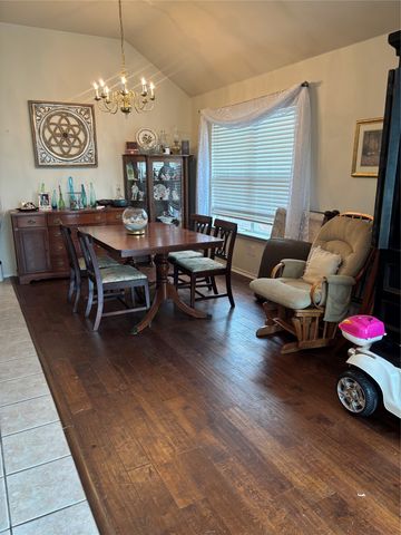 5013 Skymeadow Drive, Fort Worth, TX 76135