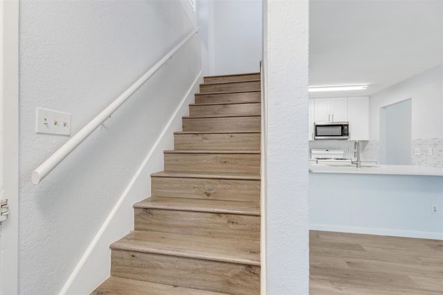 9611 Bear Paw TRL A, Del Valle, TX 78617
