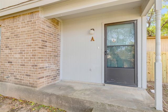 9611 Bear Paw TRL A, Del Valle, TX 78617