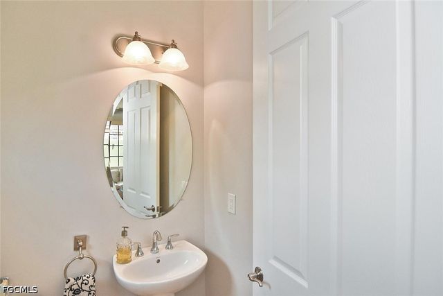 8856 Oliveria ST 9604, Fort Myers, FL 33912