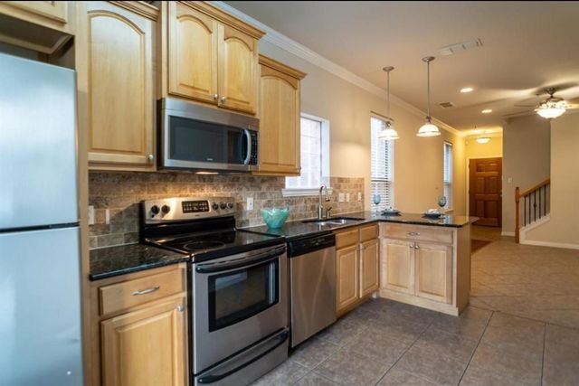 117 Corinna Court, Hurst, TX 76053