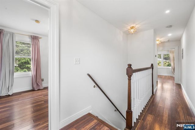 2 Derby Lane, Dumont, NJ 07628