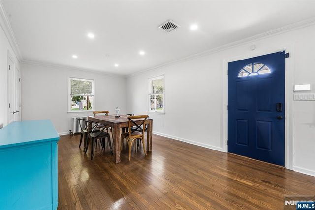 2 Derby Lane, Dumont, NJ 07628