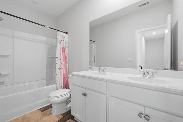 3669 Annsbury Court, Lilburn, GA 30047