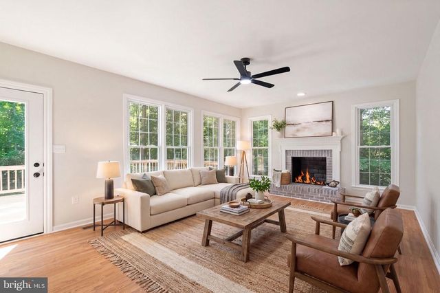 8801 PEPPERIDGE DR, Spotsylvania, VA 22551
