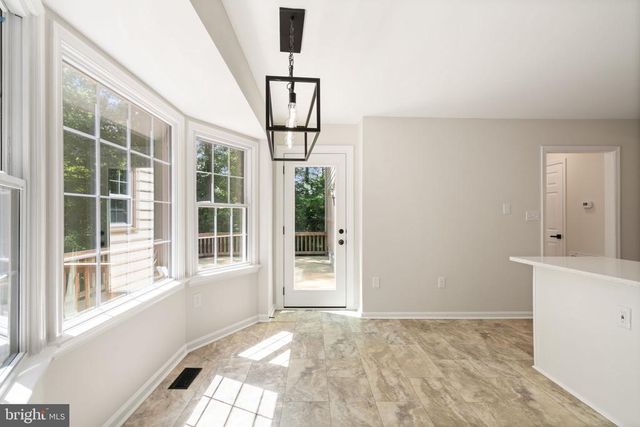 8801 PEPPERIDGE DR, Spotsylvania, VA 22551