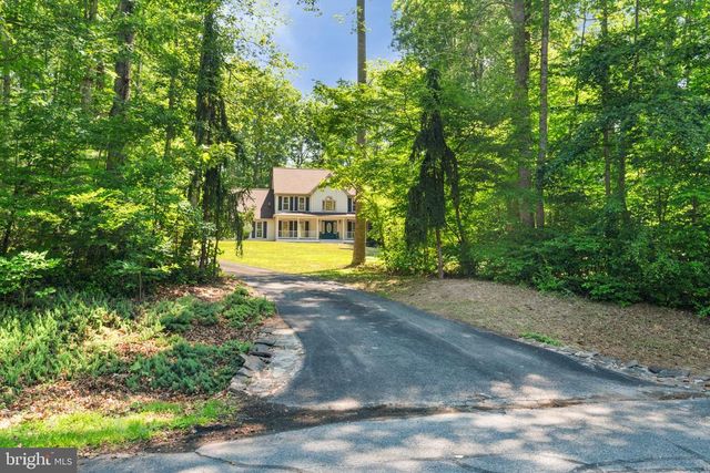 8801 PEPPERIDGE DR, Spotsylvania, VA 22551