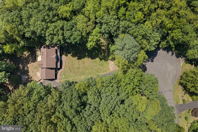8801 PEPPERIDGE DR, Spotsylvania, VA 22551