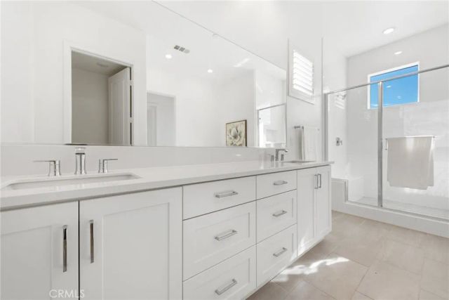 408 Treble, Irvine, CA 92618