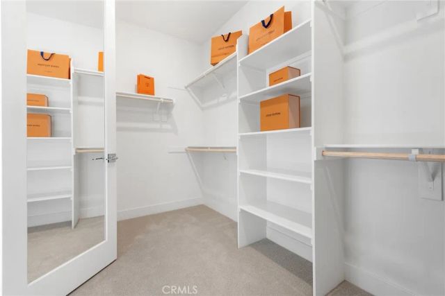 408 Treble, Irvine, CA 92618