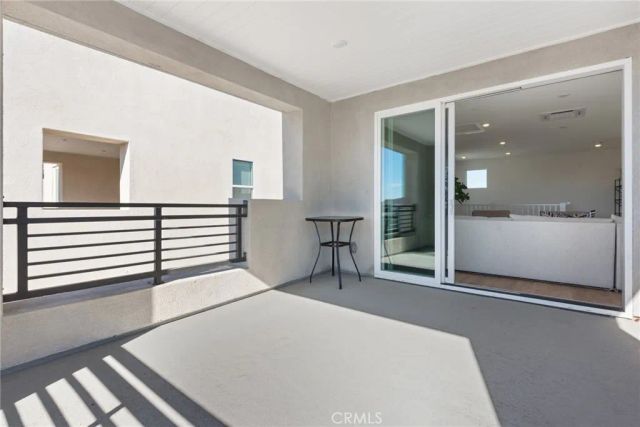 408 Treble, Irvine, CA 92618