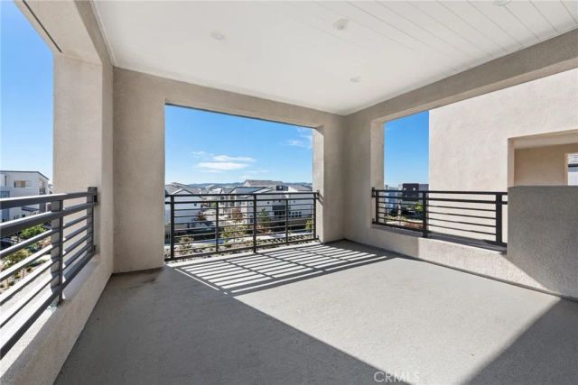 408 Treble, Irvine, CA 92618