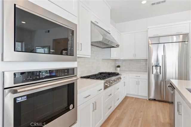 408 Treble, Irvine, CA 92618