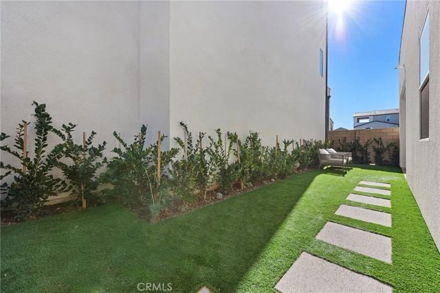 408 Treble, Irvine, CA 92618