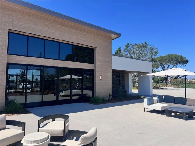 408 Treble, Irvine, CA 92618