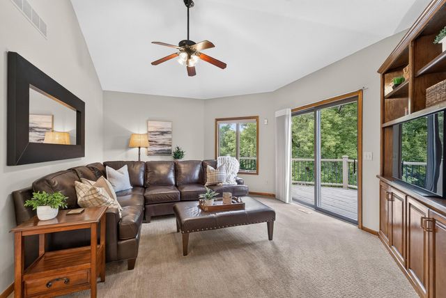 815 Promontory Place, Eagan, MN 55123