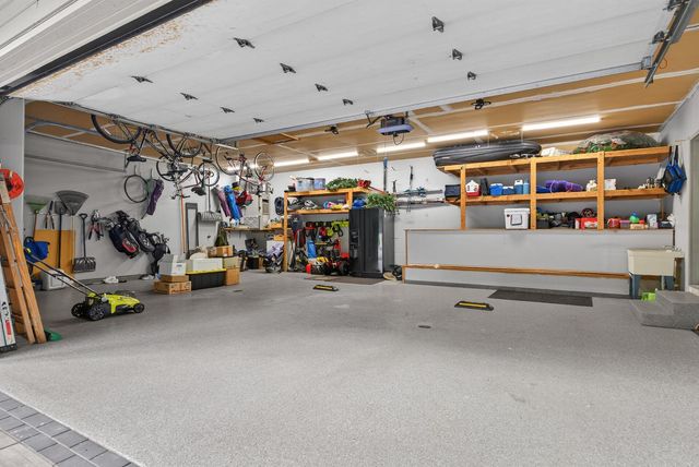 815 Promontory Place, Eagan, MN 55123