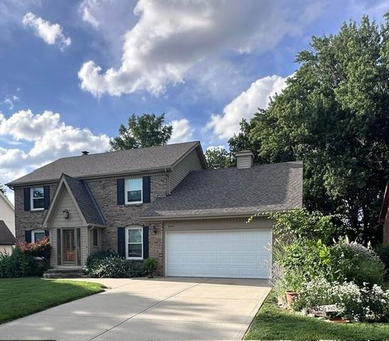 9654 W 116th Street, Overland Park, KS 66210