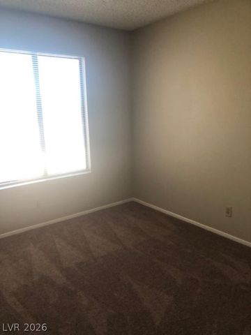 398 Dooley Drive, Henderson, NV 89015