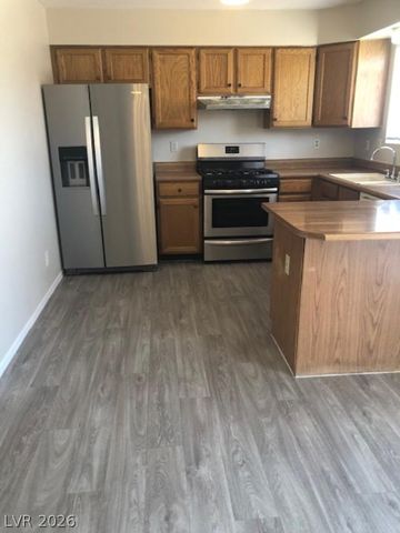 398 Dooley Drive, Henderson, NV 89015