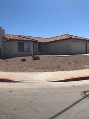 398 Dooley Drive, Henderson, NV 89015