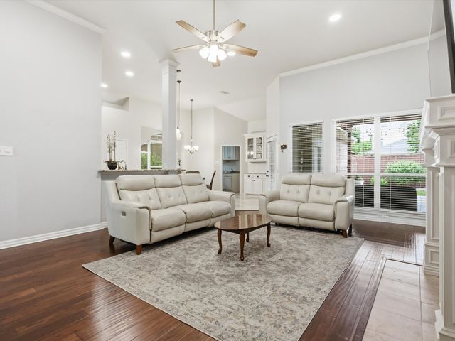 2421 London Drive, Plano, TX 75025