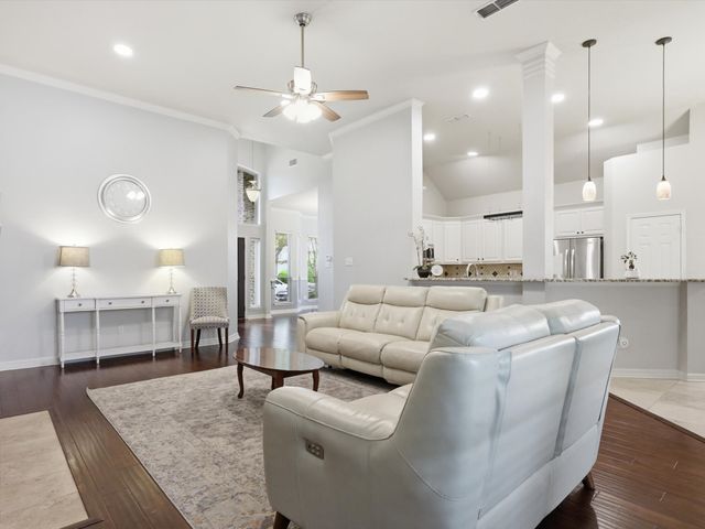 2421 London Drive, Plano, TX 75025