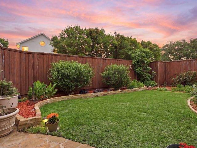 2421 London Drive, Plano, TX 75025