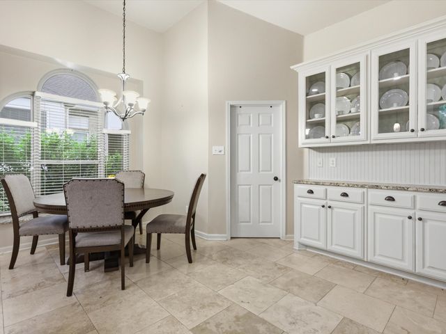 2421 London Drive, Plano, TX 75025