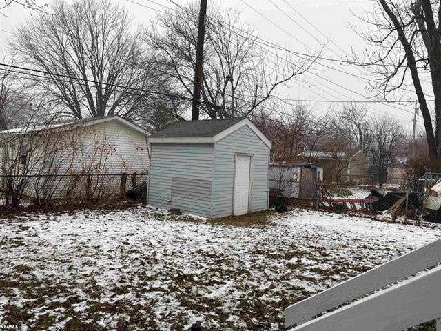 1901 Barrett Avenue, Royal Oak, MI 48067