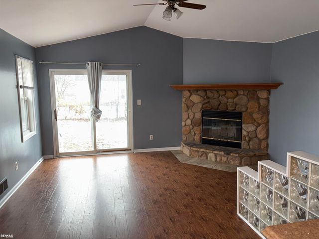 1901 Barrett Avenue, Royal Oak, MI 48067