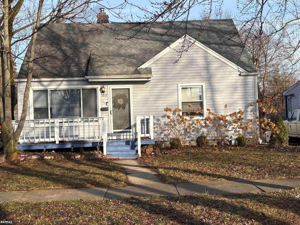 1901 Barrett Avenue, Royal Oak, MI 48067